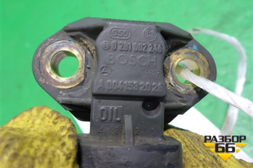 Датчик давления масла (во впускной коллектор OM457LA) (A0041532028) для Mercedes Benz  TRUCK Axor 2 с 2004г