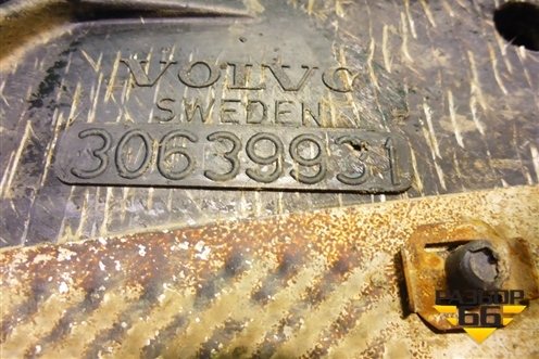 Кронштейн заднего редуктора (2.5л B5254T2) (30639931) для Volvo XC70 с 2000-2006г
