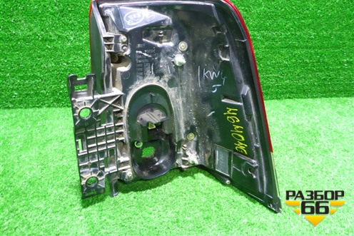 Фонарь задний наружный левый (после 2015г) (8156160B70) для Toyota Land Cruiser (200) с 2008г