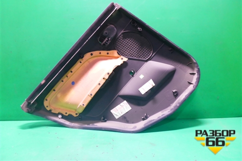 Обшивка двери задней правой под механику для Ford Fiesta с 2001-2008г