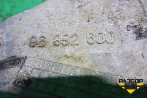 Кронштейн генератора (1.4л F14D3 верхний) (96892600) для Chevrolet Lacetti с 2003г