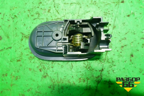 Ручка внутренняя двери задней левой для Mitsubishi Colt с 2004г