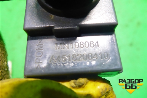 Переключатель регулировки зеркал (MN108084) для Mitsubishi Colt с 2004г