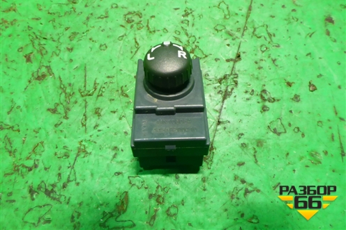 Переключатель регулировки зеркал (MN108084) для Mitsubishi Colt с 2004г