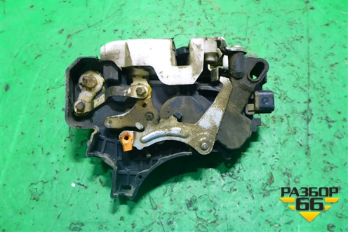 Замок двери передней правой (2 контакта) для Mitsubishi Colt с 2004г