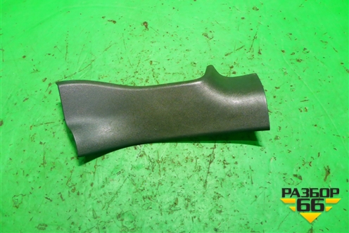 Накладка порога внутренняя заднего правого (MR951654ZZ) для Mitsubishi Colt с 2004г