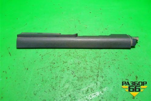 Накладка порога внутренняя правая (MR951652ZZ) для Mitsubishi Colt с 2004г
