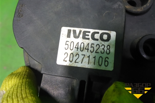 Топливозаборник (бак на 200л) (504045238) для Iveco  EuroCargo III 2008г