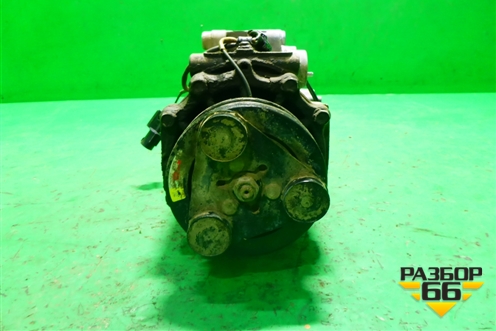 Компрессор кондиционера (1.6л 4G18) (MN185570) для Mitsubishi Lancer-9  с 2003-2008г