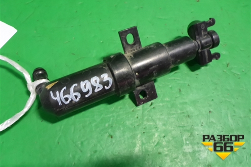 Форсунка омывателя фары правая (3C0955104A) для Volkswagen Passat (B6) с 2005-2010г