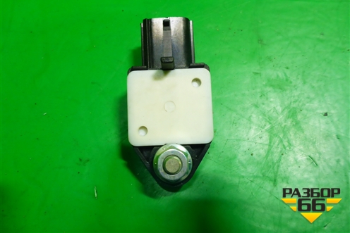 Датчик AIR BAG (8983102020) для Toyota Corolla (E12) с 2001-2007г
