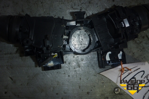 Переключатель подрулевой в сборе для Toyota Camry V40 с 2006-2011г