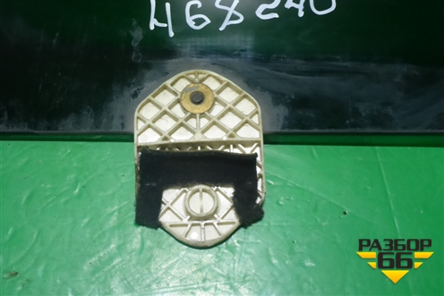 Стекло двери задней правой (не пакет) (CVB500220) для Land Rover Range Rover Sport с 2005-2012г