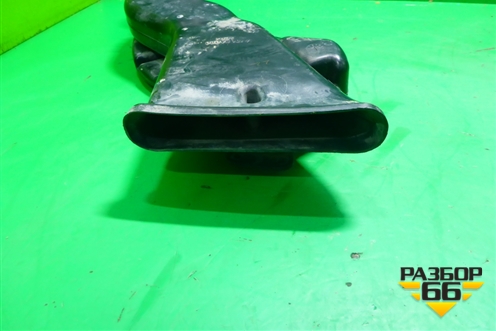 Воздухозаборник воздушного фильтра (2.4л 4B12) (1505A090) для Peugeot 4007 с 2008г
