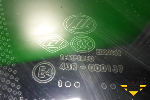 Стекло глухое левое (седан) (L5406101) для Lifan Breez с 2007г