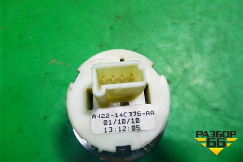 Кнопка запуска-остановки двигателя (AH2214C376AA) для Land Rover Range Rover Sport с 2005-2012г