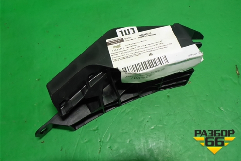 Кронштейн передней панели (левый новый) (A2466260100) для Mercedes Benz CLA C117 с 2013г