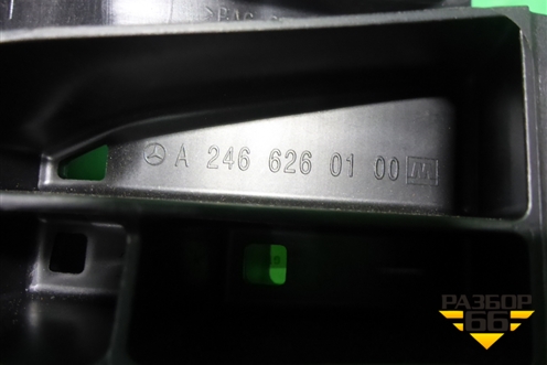 Кронштейн передней панели (левый новый) (A2466260100) для Mercedes Benz CLA C117 с 2013г