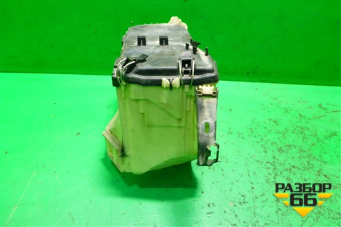 Корпус блока предохранителей (A2075400024) для Mercedes Benz E-Klass C207 (купе) с 2009г