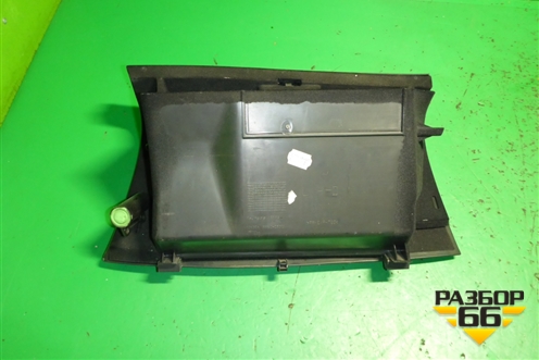 Бардачок для Toyota Avensis с 2003-2009г