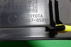 Накладка на торпедо (под бордачком) для Toyota Avensis с 2003-2009г