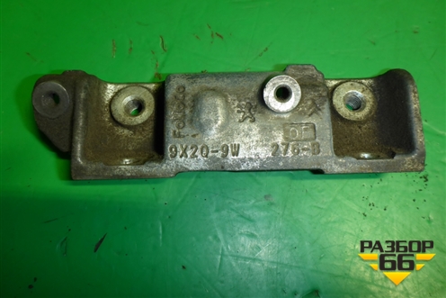 Кронштейн (топливной рейки 3.0л 306DT) (9X2Q9W276B) для Land Rover Range Rover Sport с 2005-2012г