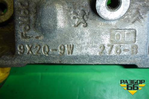 Кронштейн (топливной рейки 3.0л 306DT) (9X2Q9W276B) для Land Rover Range Rover Sport с 2005-2012г