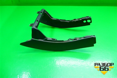 Накладка внутренняя (на центральную консоль) (5881133070) для Toyota Camry CV3 с 2001-2006г
