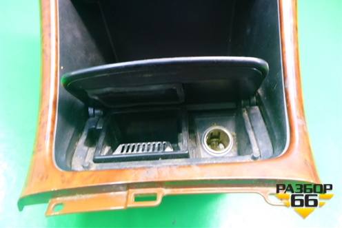 Консоль (передняя часть) (5883133030) для Toyota Camry CV3 с 2001-2006г