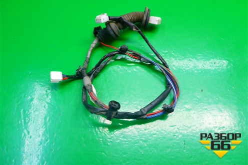 Проводка двери задней правой для Toyota Camry CV3 с 2001-2006г