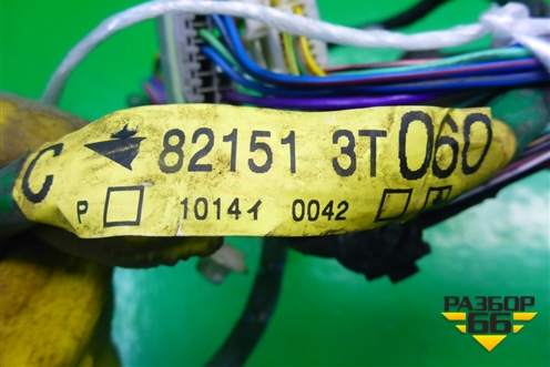 Проводка двери передней правой (821513T060) для Toyota Camry CV3 с 2001-2006г