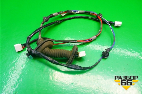 Проводка двери задней правой (8215333210) для Toyota Camry CV3 с 2001-2006г