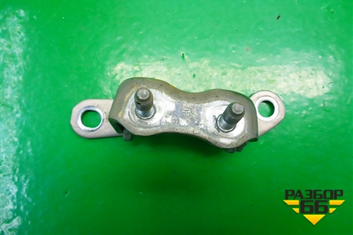 Петля двери задней левой верхняя для Toyota Camry CV3 с 2001-2006г