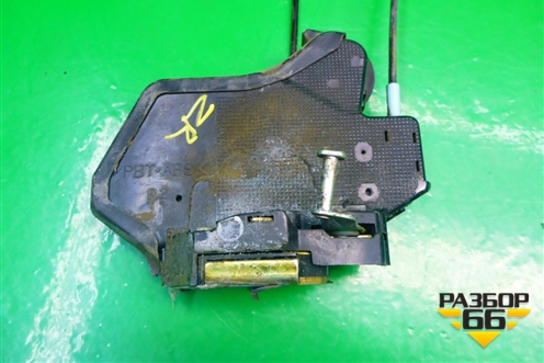 Замок двери задней правой для Toyota Camry CV3 с 2001-2006г