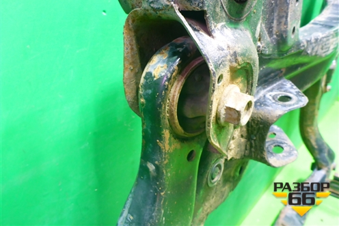 Подрамник передний АКПП (3.0л 1MZ-FE) для Toyota Camry CV3 с 2001-2006г