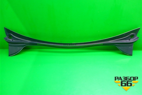 Решетка стеклоочистителей (1P0853185B) для Seat Leon с 2005-2013г