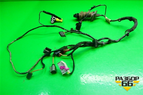 Проводка двери передней правой (1P197111C) для Seat Leon с 2005-2013г