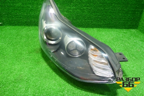 Фара правая (галоген с LED габаритом) (92102F1010) для Kia Sportage с 2016-2022г