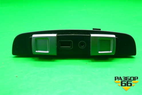 Разъём (AUX USB) (1P0857563) для Seat Leon с 2005-2013г