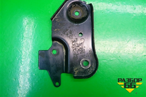 Кронштейн подрамника правый (задний) (8200823807) для Renault Duster I с 2010-2021г
