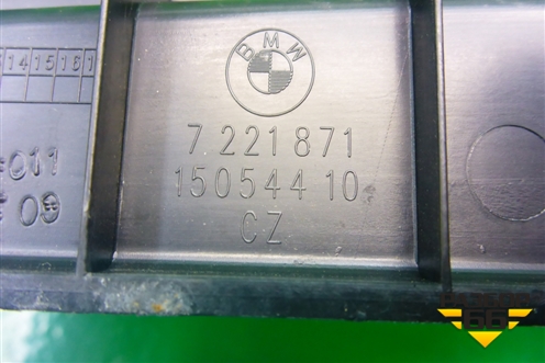 Обшивка багажника (на заднюю панель) для BMW 1-серия F20/F21 с 2011г
