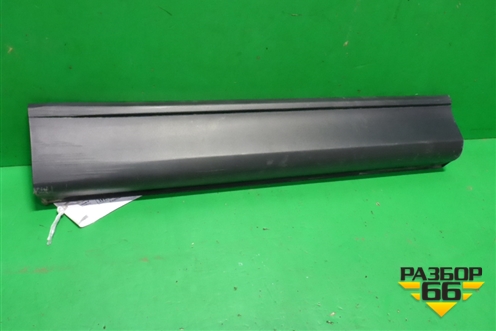 Накладка двери задней правой (KB7W51RC1) для Mazda CX 5 с 2017г