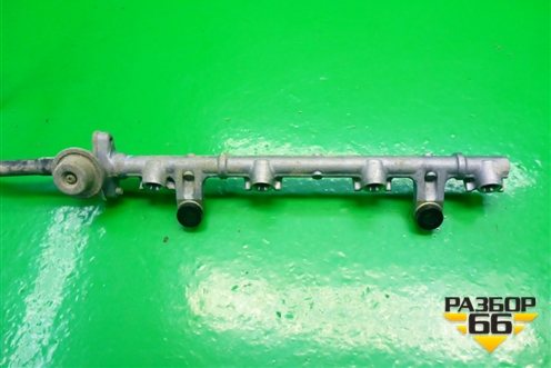 Рейка топливная рампа (1.3л 2SZ-FE) для Toyota Yaris с 2005-2011г
