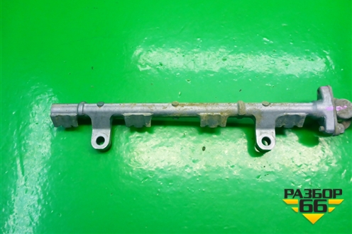 Рейка топливная рампа (1.3л 2SZ-FE) для Toyota Yaris с 2005-2011г