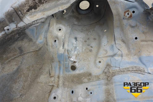 Лонжерон передний правый для Toyota Yaris с 2005-2011г
