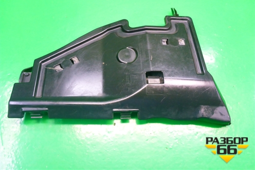 Накладка на торпедо (нижняя правая) (556070D010) для Toyota Yaris с 2005-2011г
