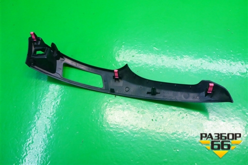 Накладка на торпедо (левая) (554360D020) для Toyota Yaris с 2005-2011г