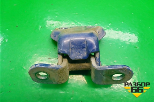 Петля двери передней правой нижняя для Toyota Yaris с 2005-2011г