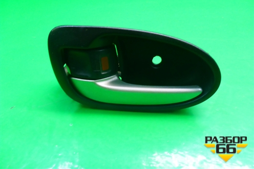 Ручка внутренняя двери задней левой (692060D100) для Toyota Yaris с 2005-2011г