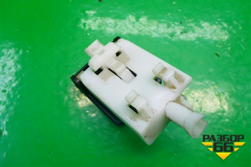 Ручка открывания капота (5383105020) для Toyota Yaris с 2005-2011г